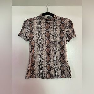 "MakeMeChic" Women's Short Sleeve Snakeskin Mock Neck Slim Tee Shirt Top